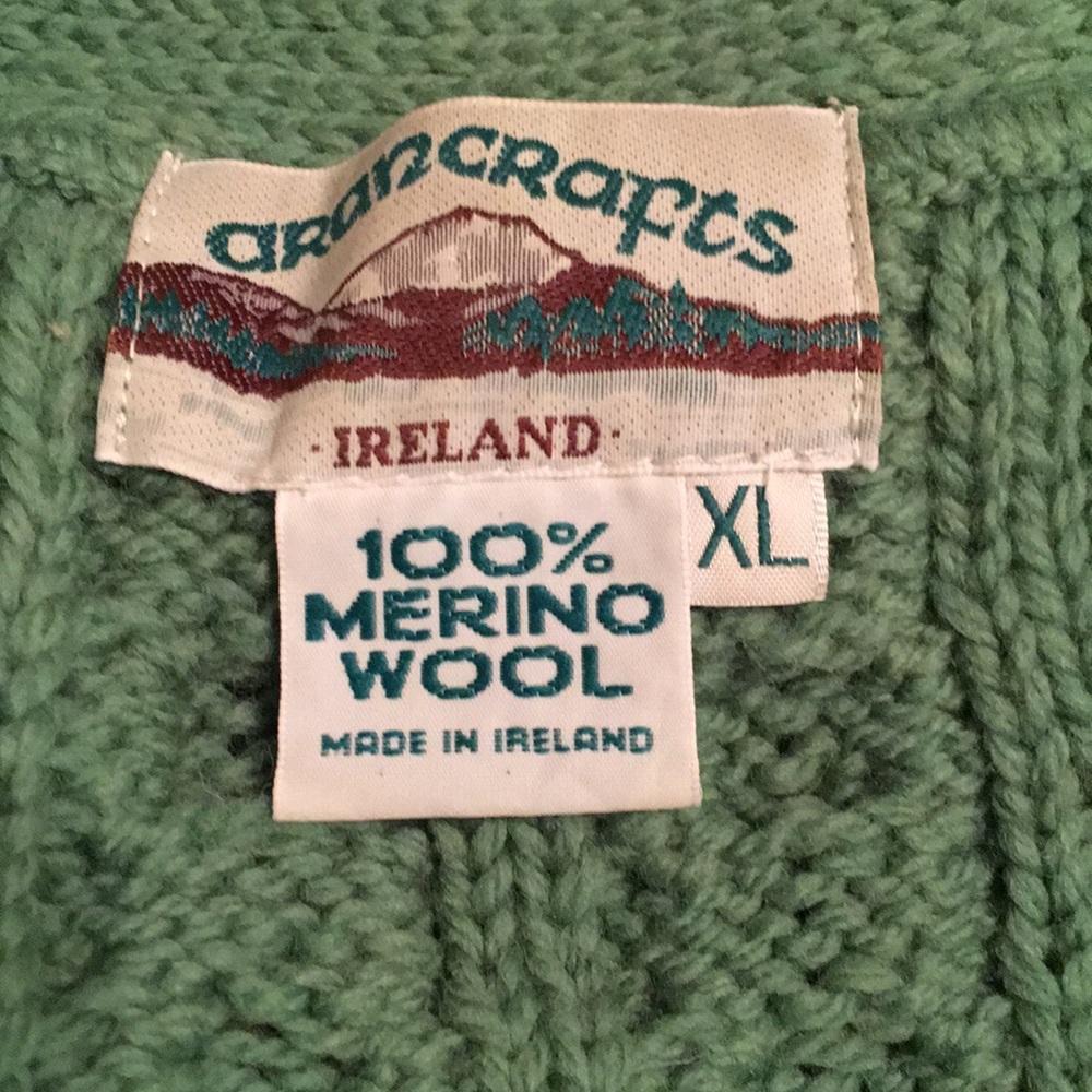 Sweater - Picture 6 of 6